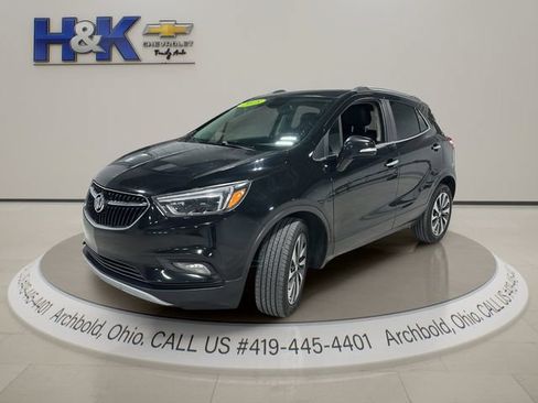 Used 2018 Buick Encore Essence FWD image 3