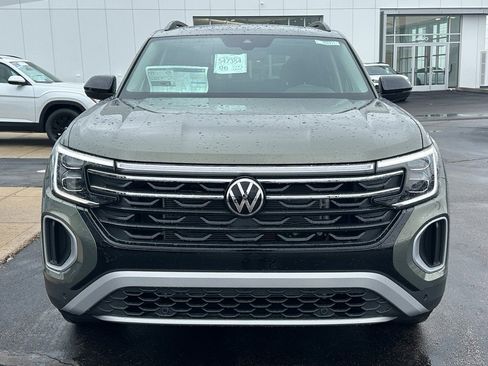 New 2026 Volkswagen Atlas Peak Edition AWD/4WD image 5