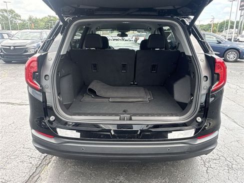 Certified 2024 GMC Terrain SLE w/ Driver Convenience Package FWD image 25