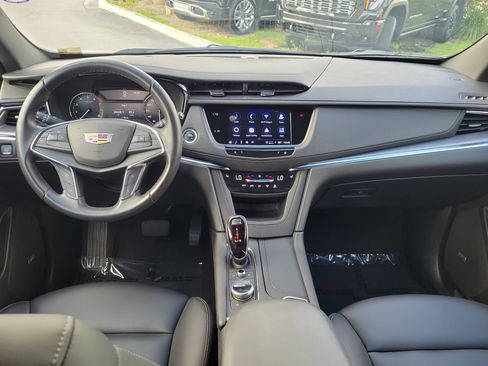 Used 2022 Cadillac XT5 Luxury image 18