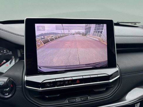 New 2026 Jeep Compass Latitude image 12