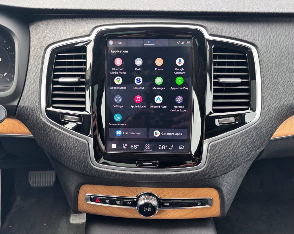 Certified 2024 Volvo XC90 B6 Plus w/ Protection Package AWD/4WD image 12