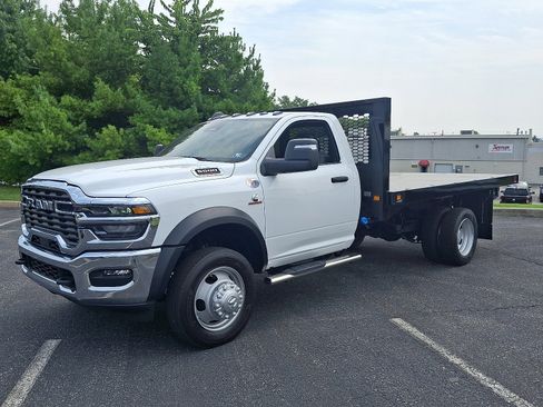 New 2025 RAM 5500 Tradesman image 4