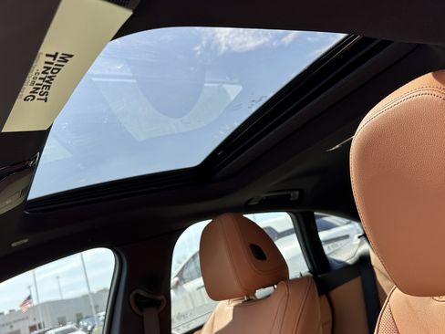 Used 2026 BMW i4 xDrive40i image 26