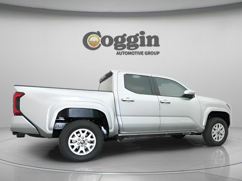 New 2026 Toyota Tacoma SR5 AWD/4WD image 23
