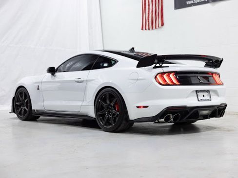 Used 2021 Ford Mustang Shelby GT500 w/ Carbon Fiber Track Pack image 6