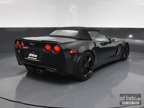 Used 2012 Chevrolet Corvette Grand Sport w/ 3LT Preferred Equipment Group image 36