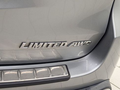 Used 2019 Toyota Highlander Limited image 35