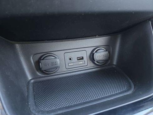 Used 2015 Kia Sorento LX image 27