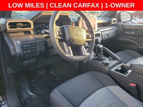 Used 2025 Toyota Tacoma TRD Off-Road AWD/4WD image 17