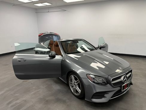 Used 2019 Mercedes-Benz E 450 4MATIC Cabriolet image 45