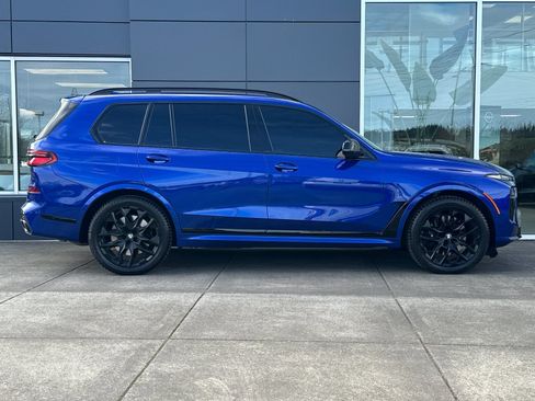 Used 2025 BMW X7 M60i w/ Executive Package AWD/4WD image 2