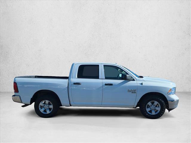 Used 2022 RAM 1500 Classic SLT w/ Electronics Group AWD/4WD image 4