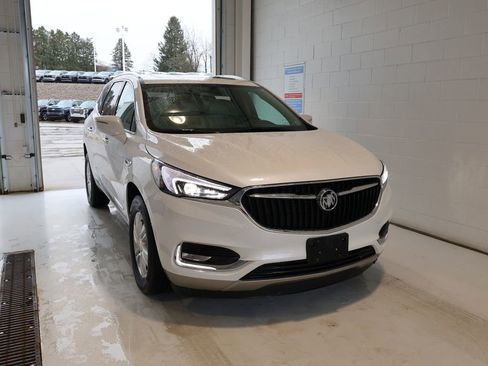 Certified 2021 Buick Enclave Essence w/ Sound and Sites Package AWD/4WD image 2