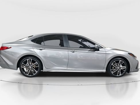 Certified 2025 Toyota Camry XSE image 4