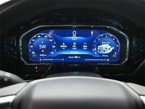 Used 2024 Chevrolet Silverado 2500 LT w/ Convenience Package image 28