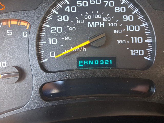 Used 2005 GMC Sierra 2500 W/T RWD image 18