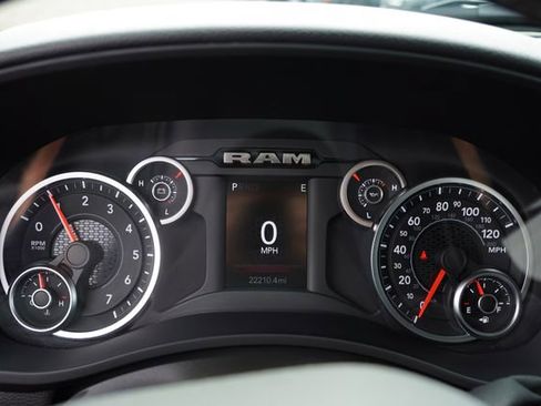 Certified 2026 RAM 2500 Big Horn AWD/4WD image 34