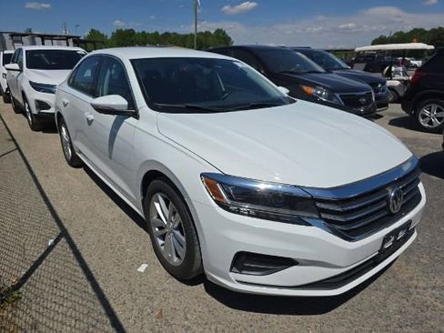 Used 2020 Volkswagen Passat 2.0T SE image 1
