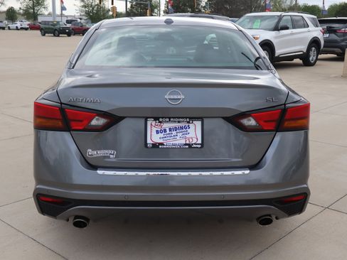 Used 2023 Nissan Altima 2.5 SL FWD image 7