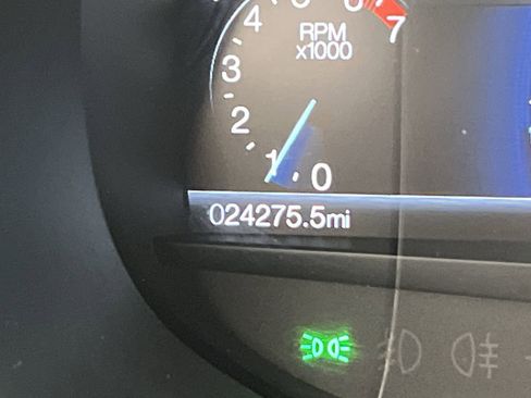 Certified 2023 Ford Edge Titanium w/ Class II Trailer Tow Package image 16