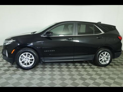 Used 2023 Chevrolet Equinox LT FWD image 15