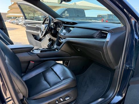 Used 2021 Cadillac XT5 Premium Luxury w/ LPO, Floor Liner Package image 16