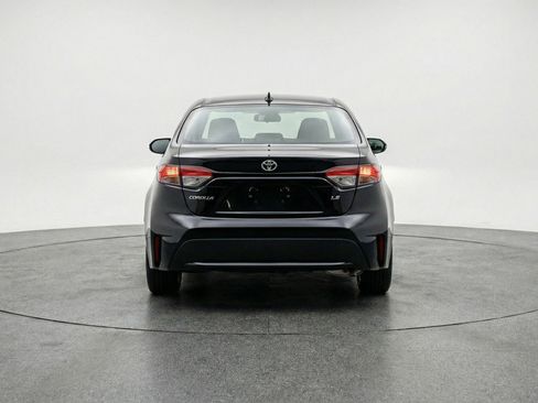 Used 2025 Toyota Corolla LE image 7