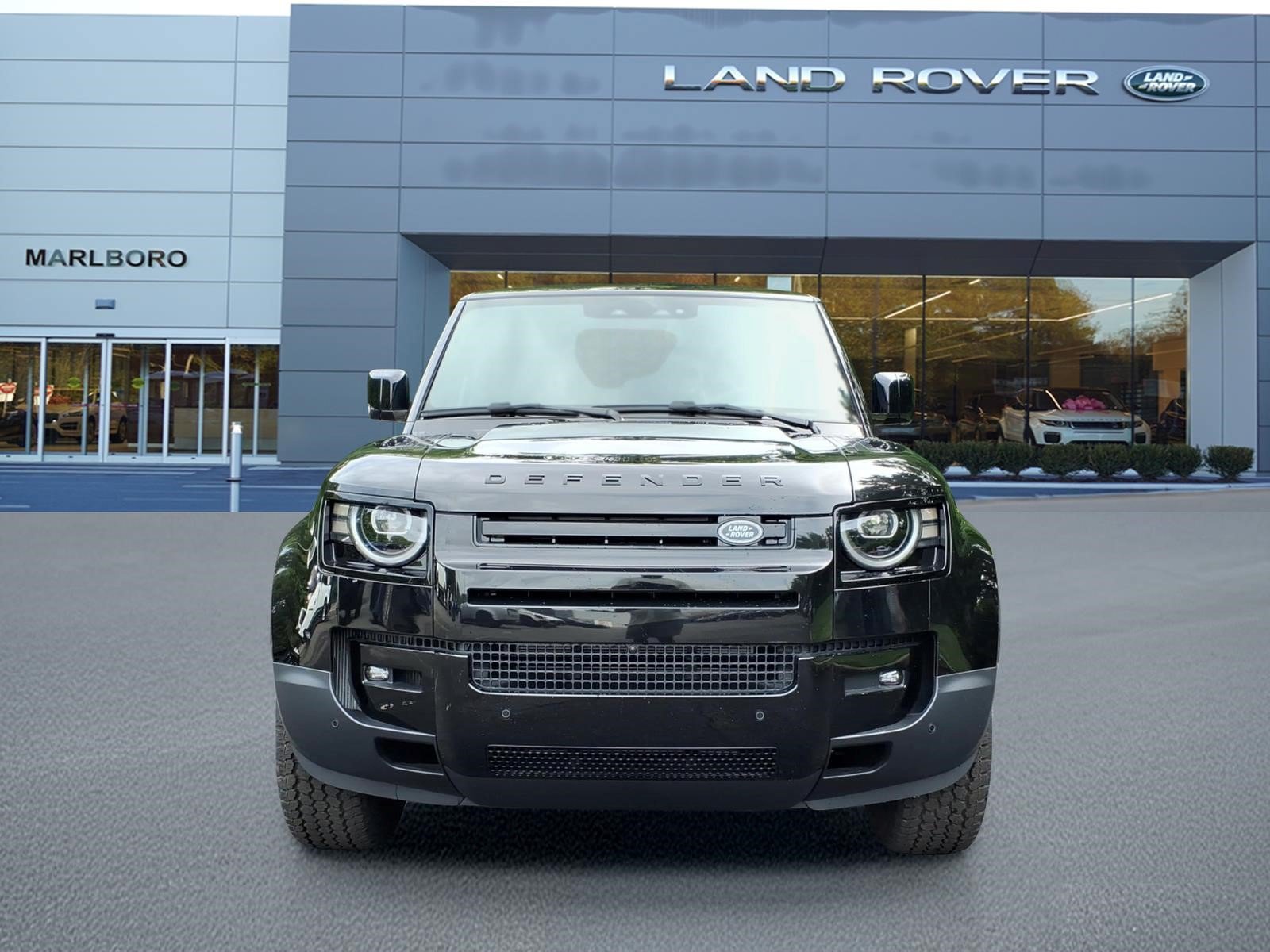 New 2026 Land Rover Defender 110 S AWD/4WD image 8