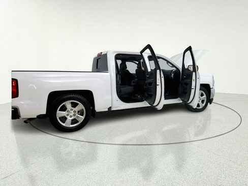 Used 2018 Chevrolet Silverado 1500 LT w/ All Star Edition RWD image 14