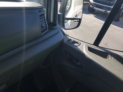 Used 2024 Ford Transit 250 148 Medium Roof w/ Load Area Protection Package image 24