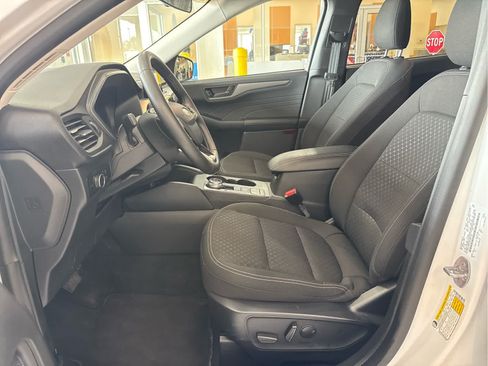 Certified 2024 Ford Escape Active AWD/4WD image 26