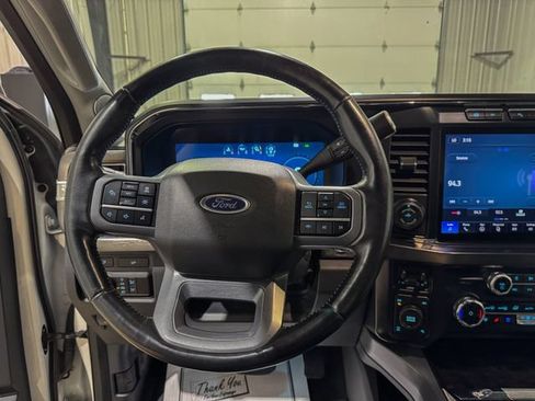 Used 2024 Ford F250 Lariat w/ Lariat Ultimate Package AWD/4WD image 13