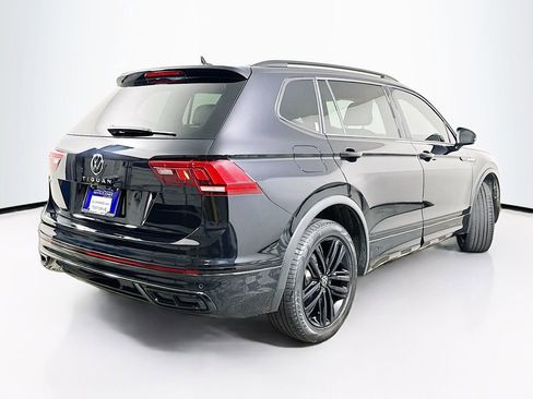 Used 2022 Volkswagen Tiguan SE R-Line FWD image 7