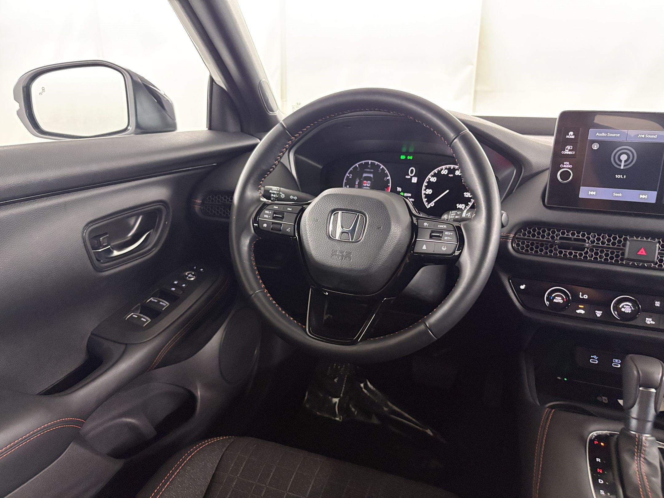 Used 2026 Honda HR-V Sport image 29