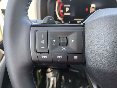 Certified 2025 Nissan Rogue SL w/ SL Premium Package FWD image 25
