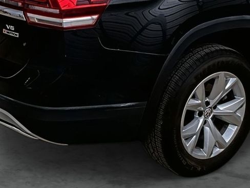 Used 2018 Volkswagen Atlas Launch Edition image 12