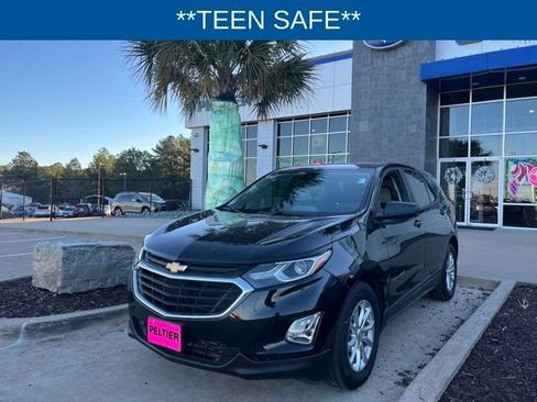 Used 2020 Chevrolet Equinox LS w/ LS Convenience Package image 3
