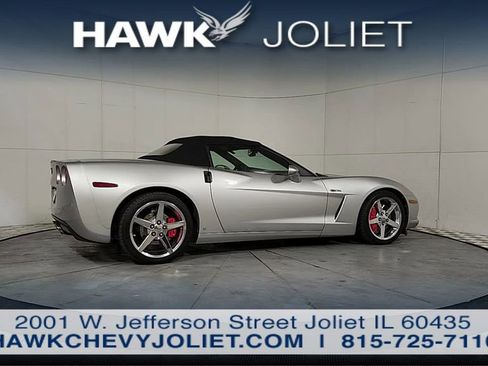 Used 2005 Chevrolet Corvette Convertible w/ Preferred Equipment Group RWD image 10
