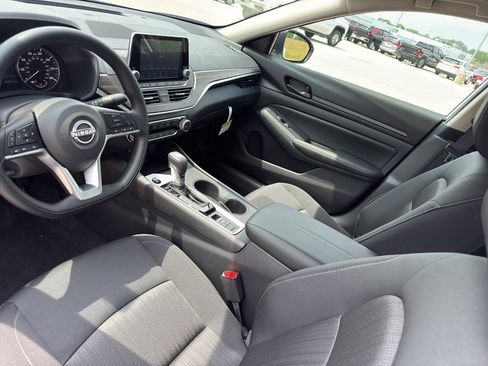 New 2026 Nissan Altima 2.5 SV AWD/4WD image 25