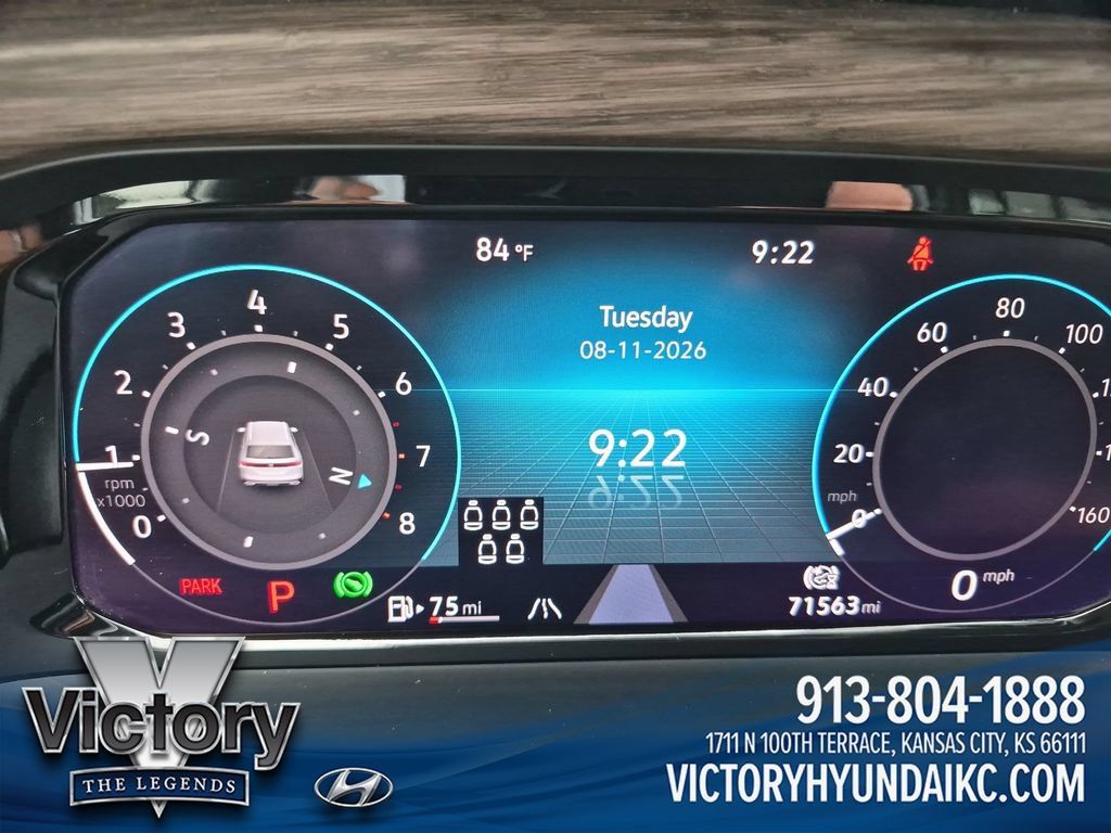 Used 2024 Volkswagen Atlas SEL AWD/4WD image 15