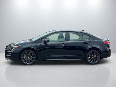 Certified 2026 Toyota Corolla SE FWD image 8