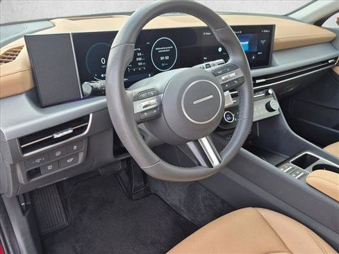 Used 2025 Hyundai Sonata Limited FWD image 10