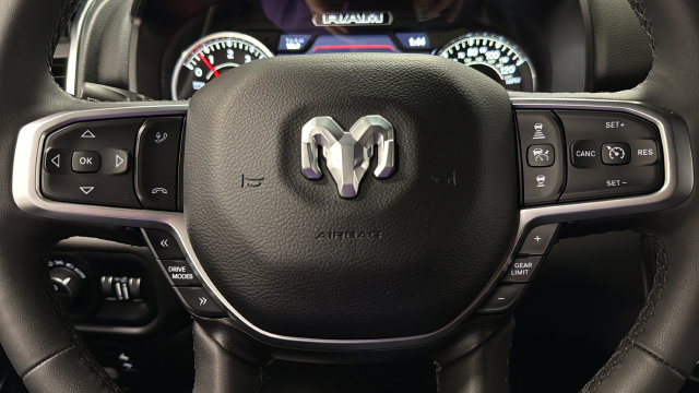 Used 2025 RAM 1500 Big Horn AWD/4WD image 15