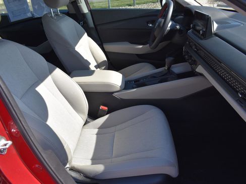 Used 2024 Honda Accord EX image 15