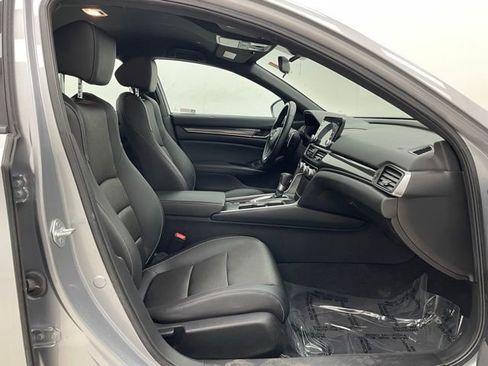 Used 2022 Honda Accord Sport image 16