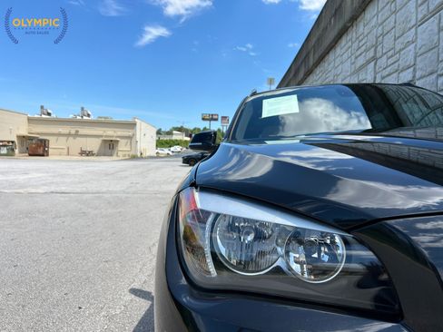 Used 2015 BMW X1 sDrive28i RWD image 15