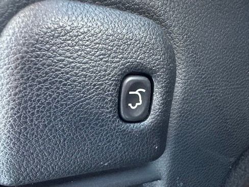 Used 2017 Jeep Grand Cherokee Altitude image 20