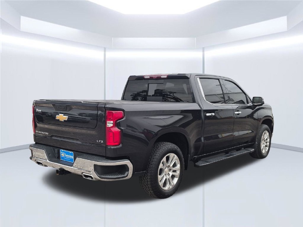 Used 2024 Chevrolet Silverado 1500 LTZ w/ LTZ Premium Package AWD/4WD image 7