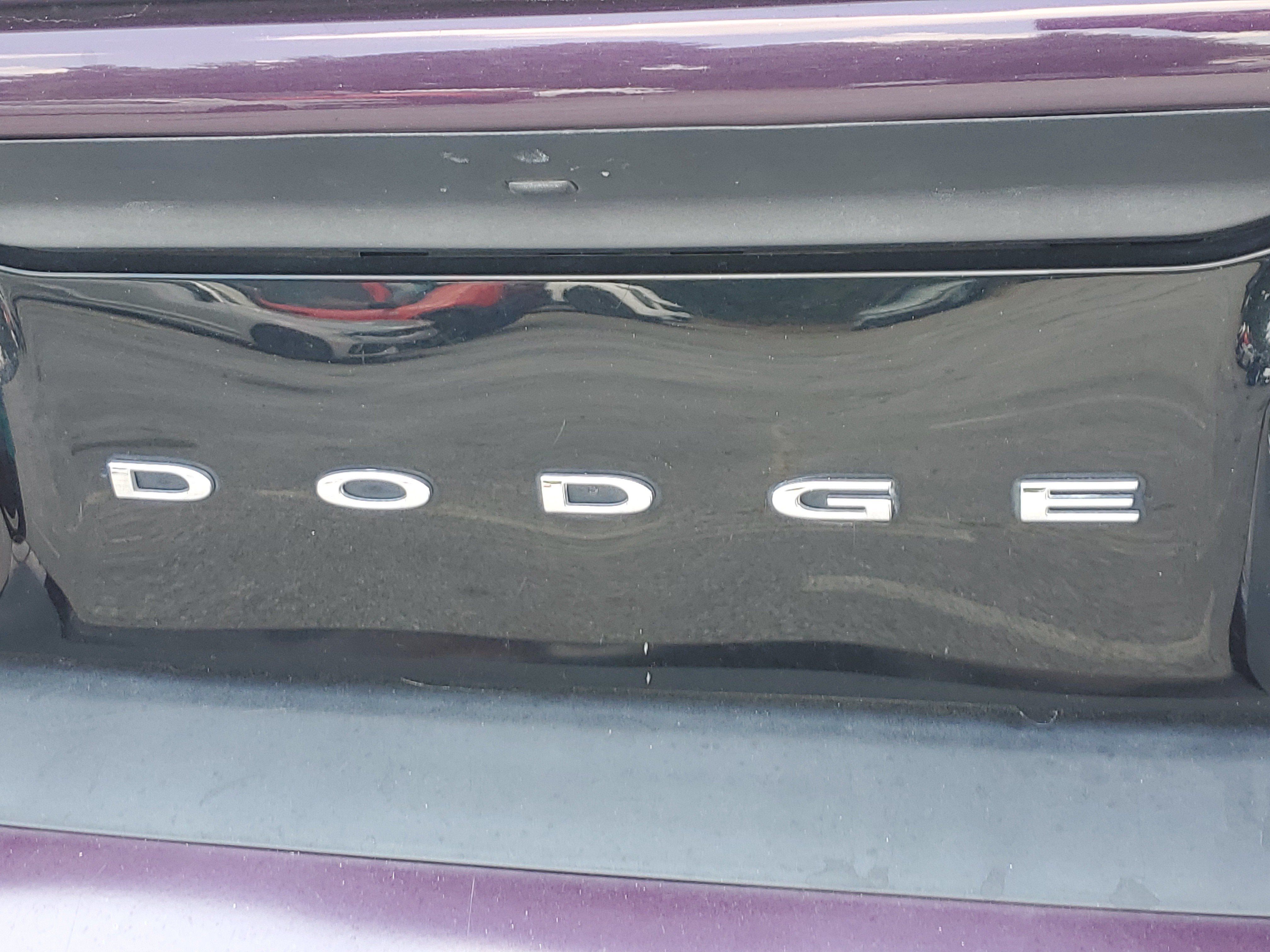 Used 2021 Dodge Challenger SXT w/ Plus Package RWD image 8